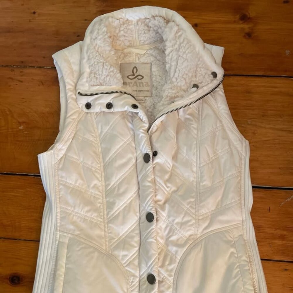 Prana Women's Fleece Lined Quilted Down Vest XS